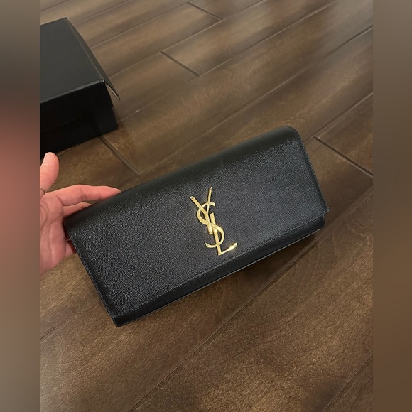 YSL CLUTCHES - Picture 2 of 16